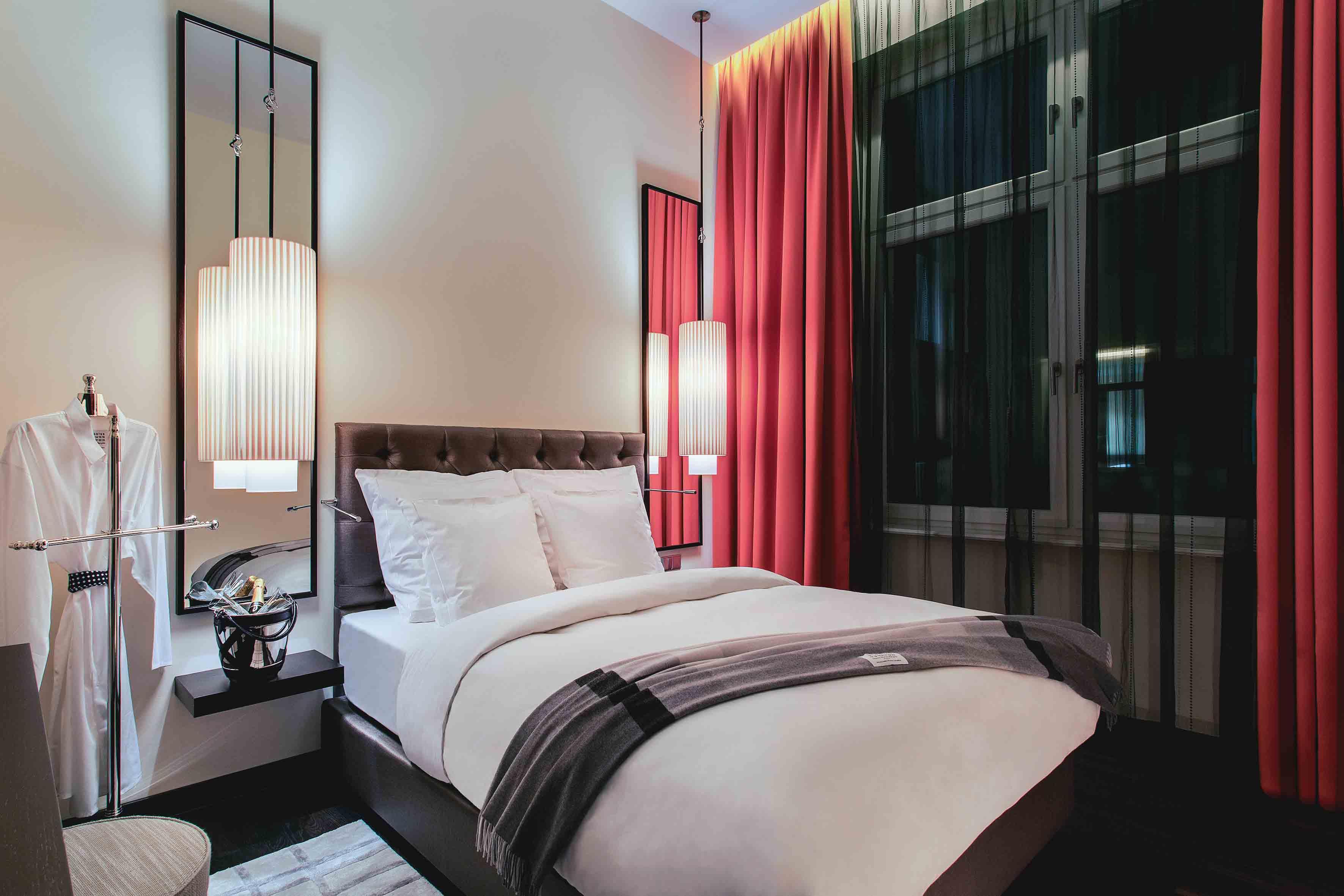 Hotel Zoo Berlin Dış mekan fotoğraf A bedroom at the hotel