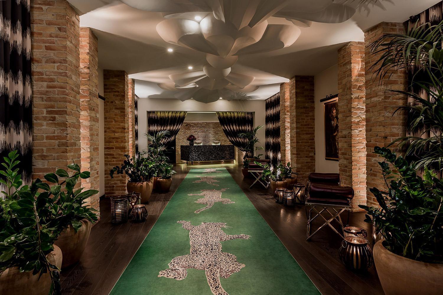 Hotel Zoo Berlin Dış mekan fotoğraf Lobby