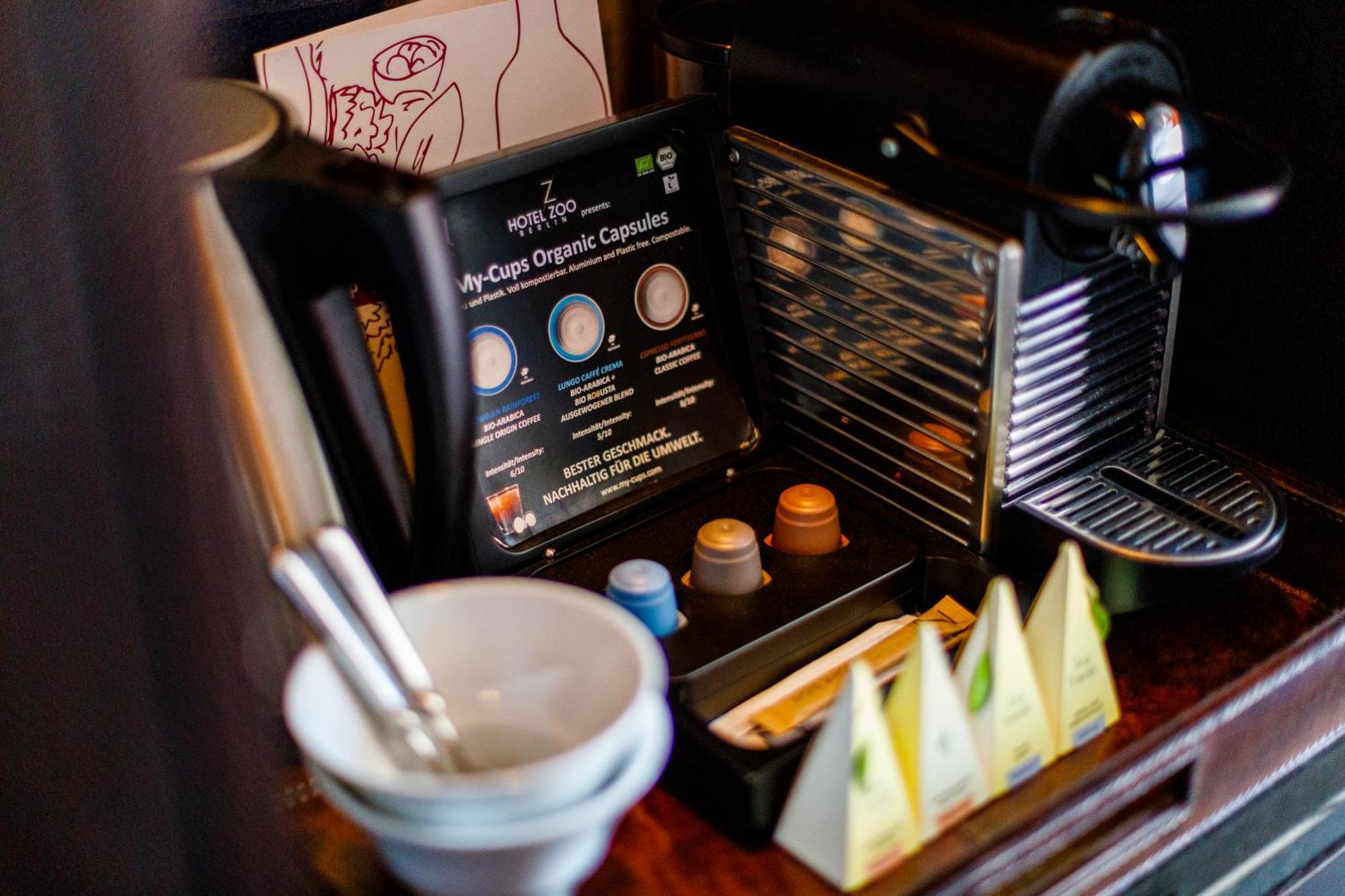 Hotel Zoo Berlin Dış mekan fotoğraf A Nespresso coffee machine