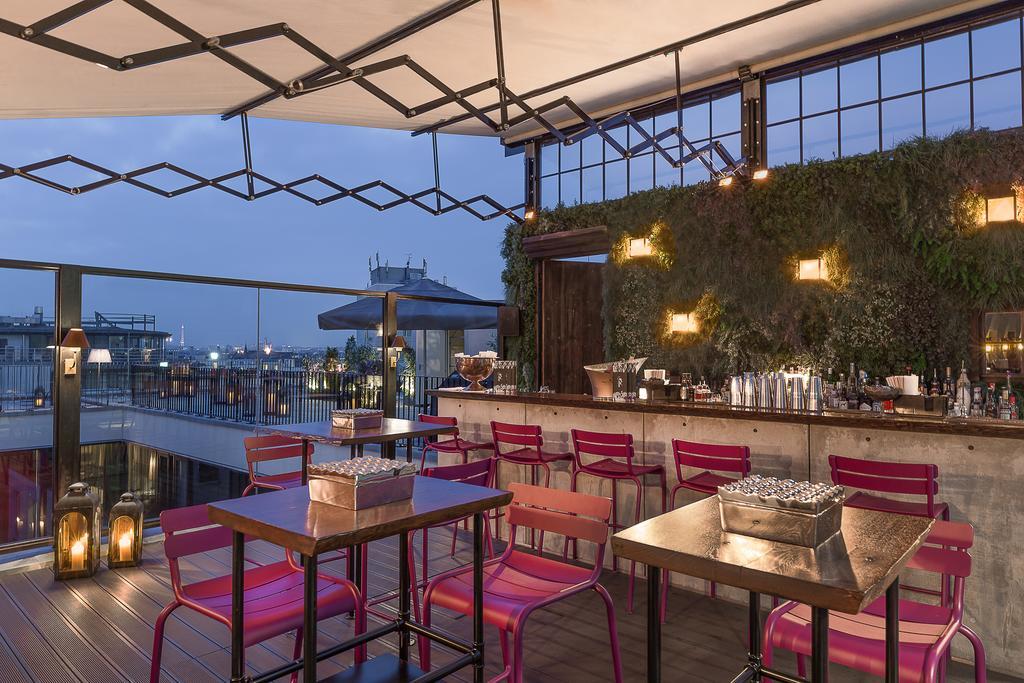 Hotel Zoo Berlin Dış mekan fotoğraf The rooftop bar