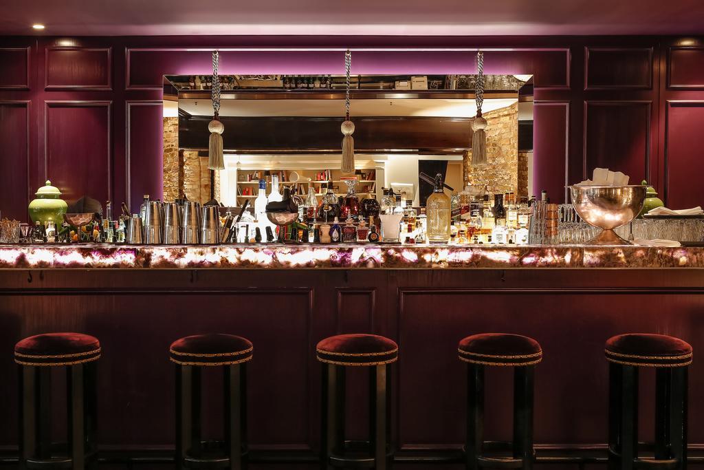 Hotel Zoo Berlin Dış mekan fotoğraf The bar at the American Bar