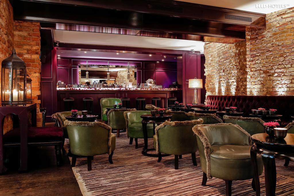 Hotel Zoo Berlin Dış mekan fotoğraf The bar at the Ivy